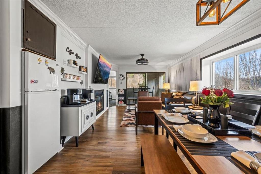 Corner Unit Balcony Free Tix Location Villa Гетлинбург Екстериор снимка